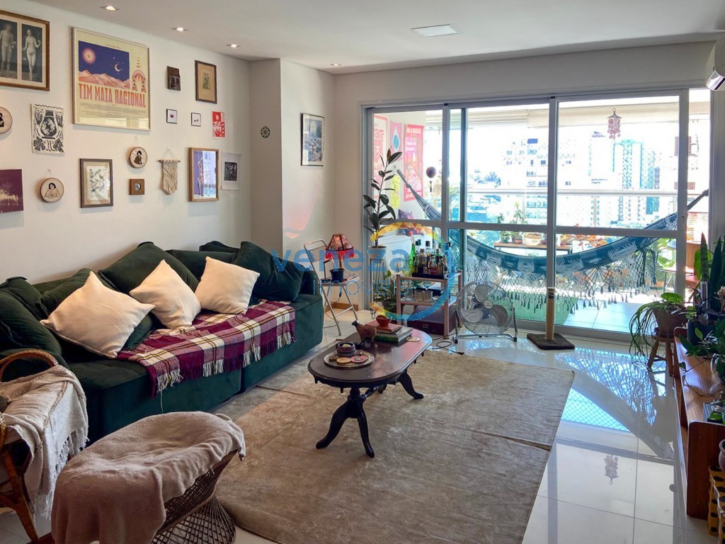Apartamento para locacao no Centro em Londrina com 190m² por R$ 6.000,00