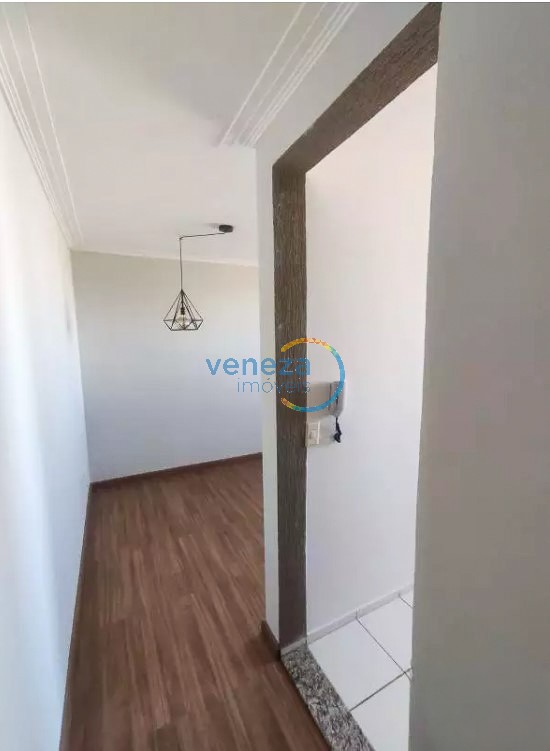 Apartamento para locação no bairro Gleba Palhano de Londrina com 47m<sup>2</sup> útil, 2 quartos, 1 vaga de garagem