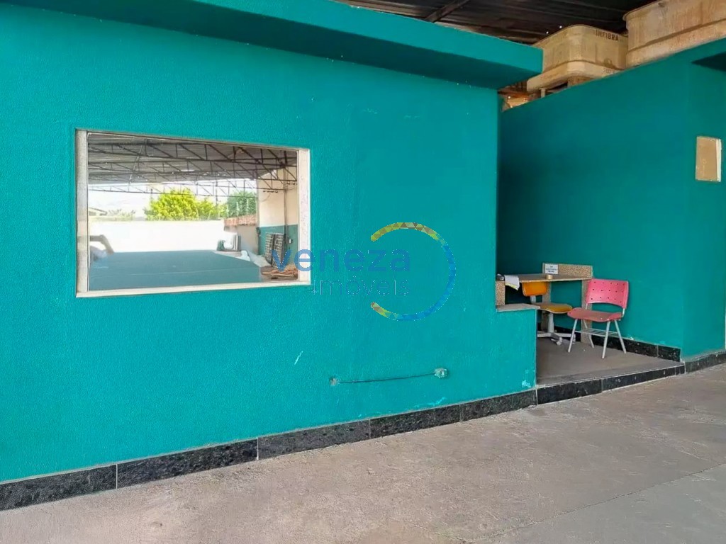 Barracão para locacao no Conjunto Habitacional Jose Belinati em Londrina com 400m² por R$ 13.000,00