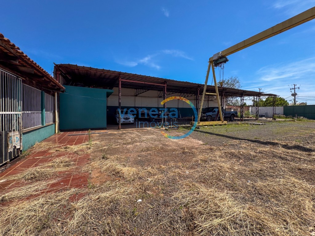 Barracão para locacao no Conjunto Habitacional Jose Belinati em Londrina com 400m² por R$ 13.000,00