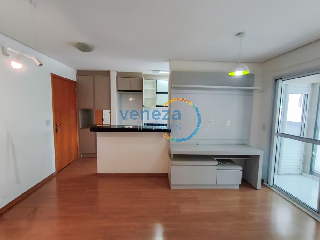Apartamento à venda no bairro Moncoes de Londrina com 73.46m<sup>2</sup> útil, 2 quartos, 1 vaga de garagem