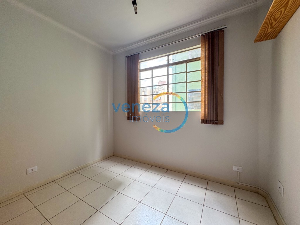 Apartamento à venda no bairro Centro de Londrina com 27.84m<sup>2</sup> útil, 1 quarto