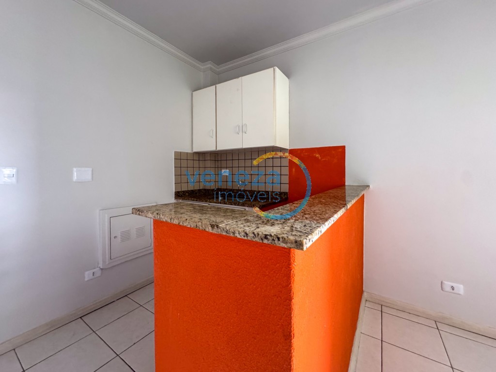 Apartamento à venda no bairro Centro de Londrina com 27.84m<sup>2</sup> útil, 1 quarto