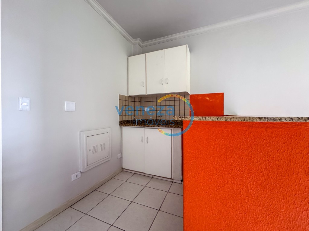 Apartamento à venda no bairro Centro de Londrina com 27.84m<sup>2</sup> útil, 1 quarto