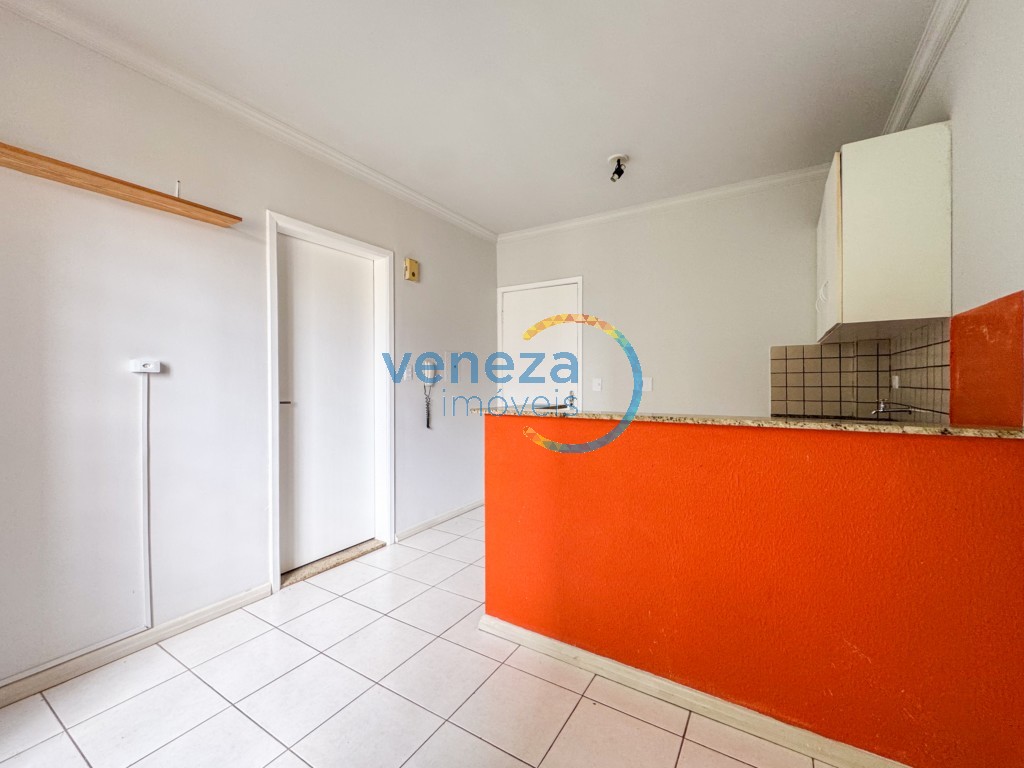 Apartamento à venda no bairro Centro de Londrina com 27.84m<sup>2</sup> útil, 1 quarto