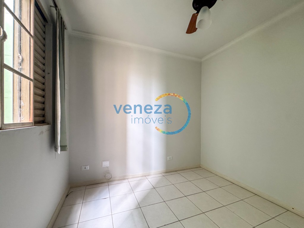 Apartamento à venda no bairro Centro de Londrina com 27.84m<sup>2</sup> útil, 1 quarto