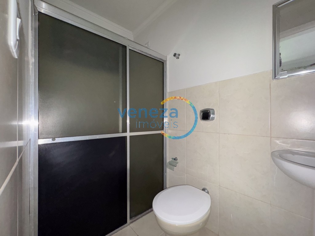 Apartamento à venda no bairro Centro de Londrina com 27.84m<sup>2</sup> útil, 1 quarto