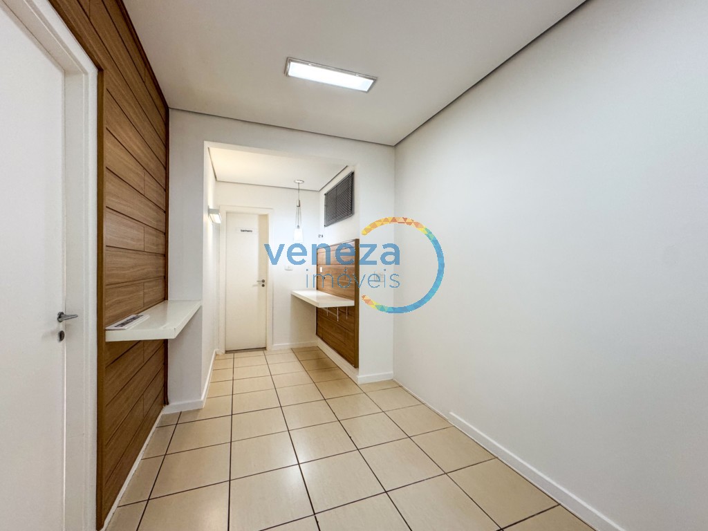 Sala para locação no bairro Centro de Londrina com 63m<sup>2</sup> útil, 1 vaga de garagem
