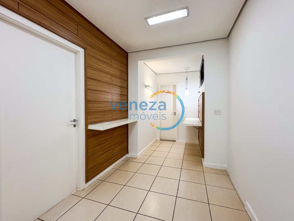 Sala para locação no bairro Centro de Londrina com 63m<sup>2</sup> útil, 1 vaga de garagem