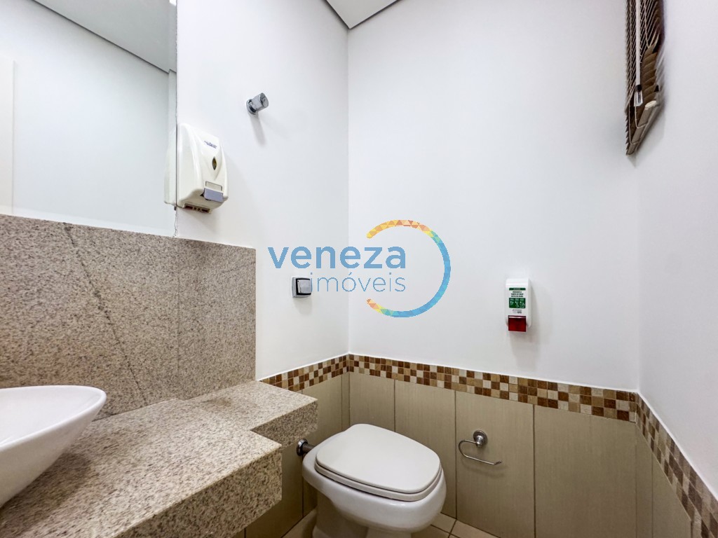 Sala para locação no bairro Centro de Londrina com 63m<sup>2</sup> útil, 1 vaga de garagem