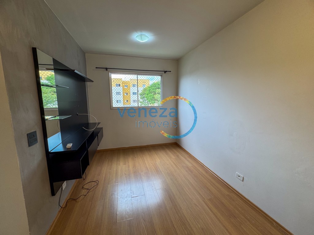 Apartamento para venda no Jose Garcia Molina em Londrina com 75,66m² por R$ 131.000,00