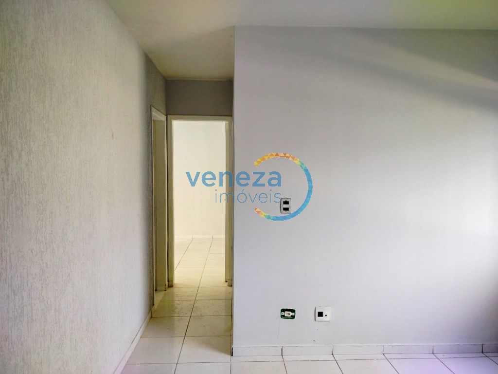 Apartamento para venda no Jamaica em Londrina com 60m² por R$ 160.000,00