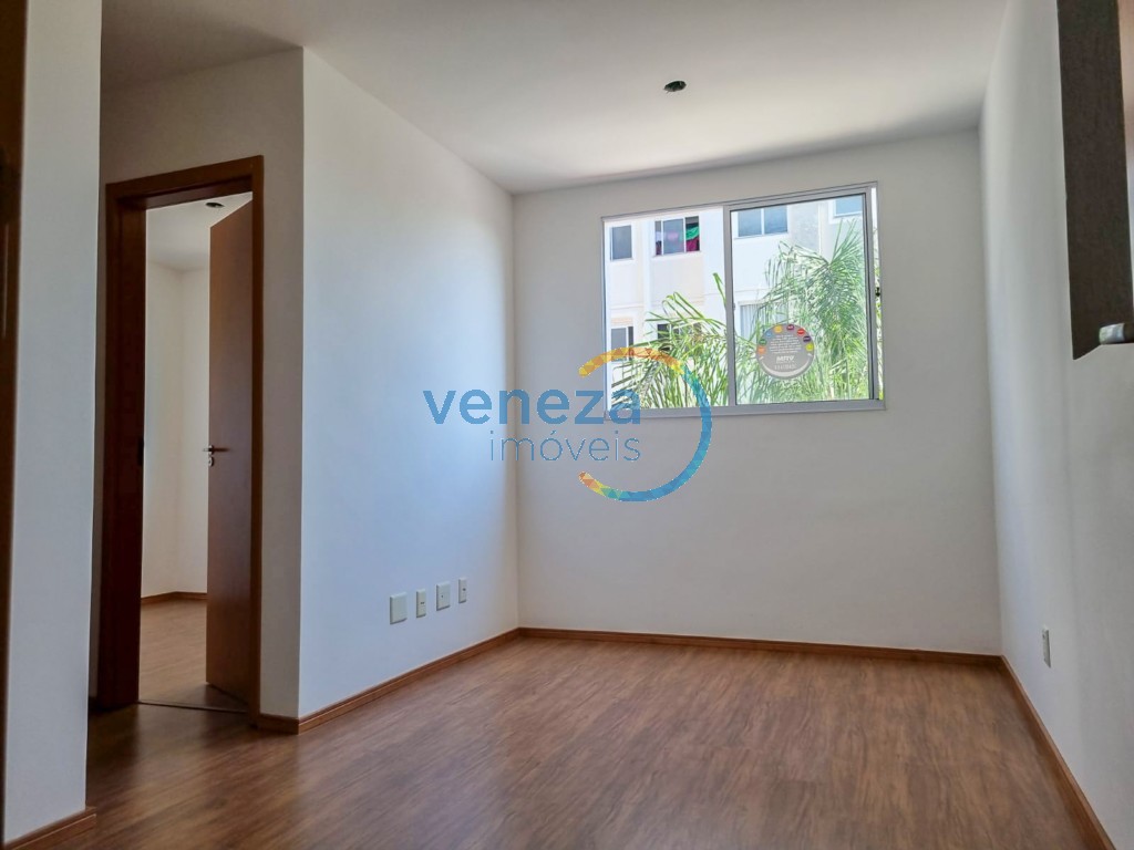 Apartamento para venda no Cidade Industrial II em Londrina com 85,04m² por R$ 208.000,00