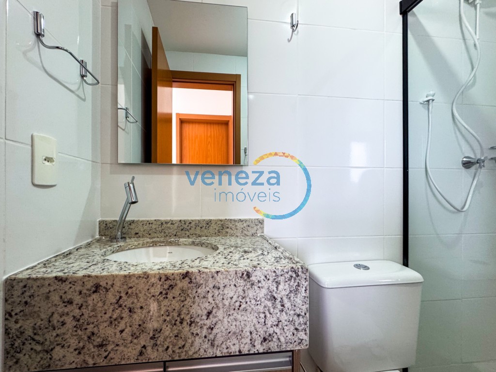 Apartamento à venda no bairro Cidade Industrial II de Londrina com 43.71m<sup>2</sup> útil, 2 quartos, 1 vaga de garagem