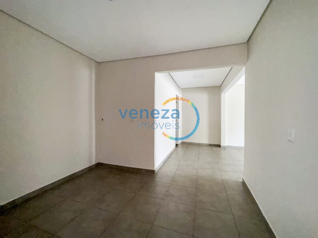 Casa Residencial para venda no Barbeta em Londrina com 82m² por R$ 220.000,00