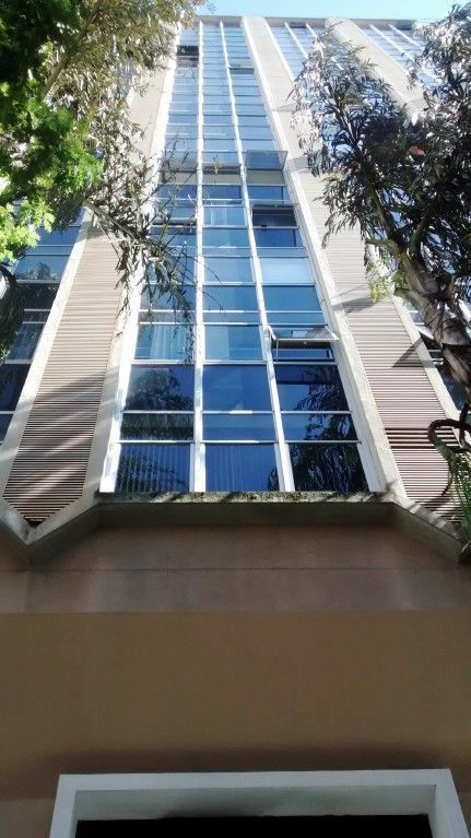 Sala para venda no Centro em Londrina com 104,11m² por R$ 420.000,00