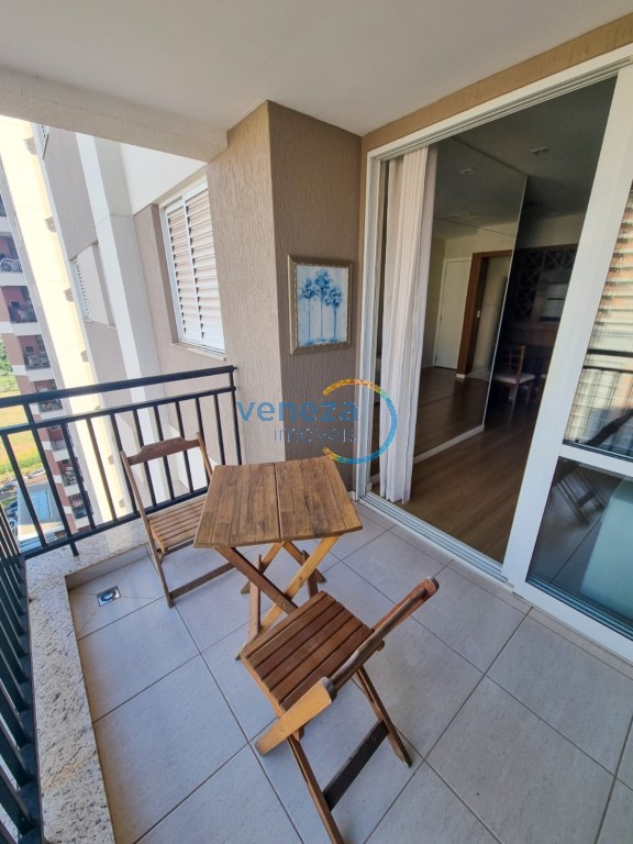Apartamento para locação no bairro Gleba Palhano de Londrina com 76.68m<sup>2</sup> útil, 3 quartos, 1 vaga de garagem