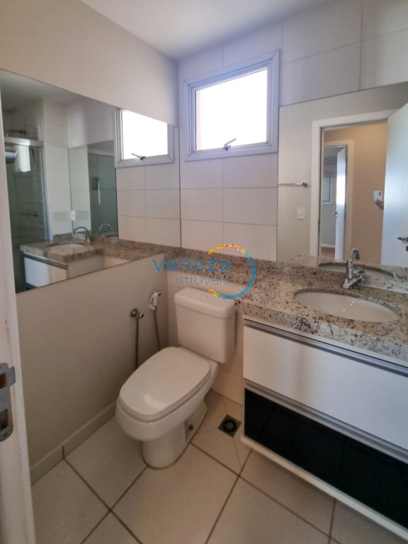 Apartamento para locação no bairro Gleba Palhano de Londrina com 76.68m<sup>2</sup> útil, 3 quartos, 1 vaga de garagem