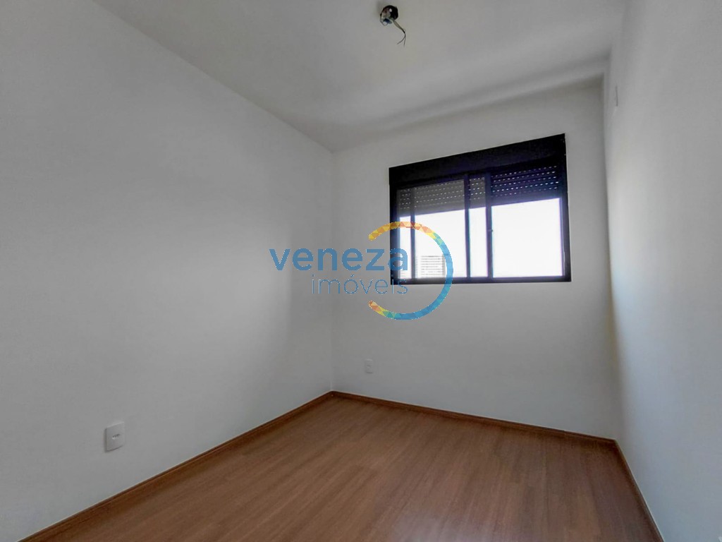 Apartamento à venda no bairro Jamaica de Londrina com 56.54m<sup>2</sup> útil, 2 quartos, 1 vaga de garagem