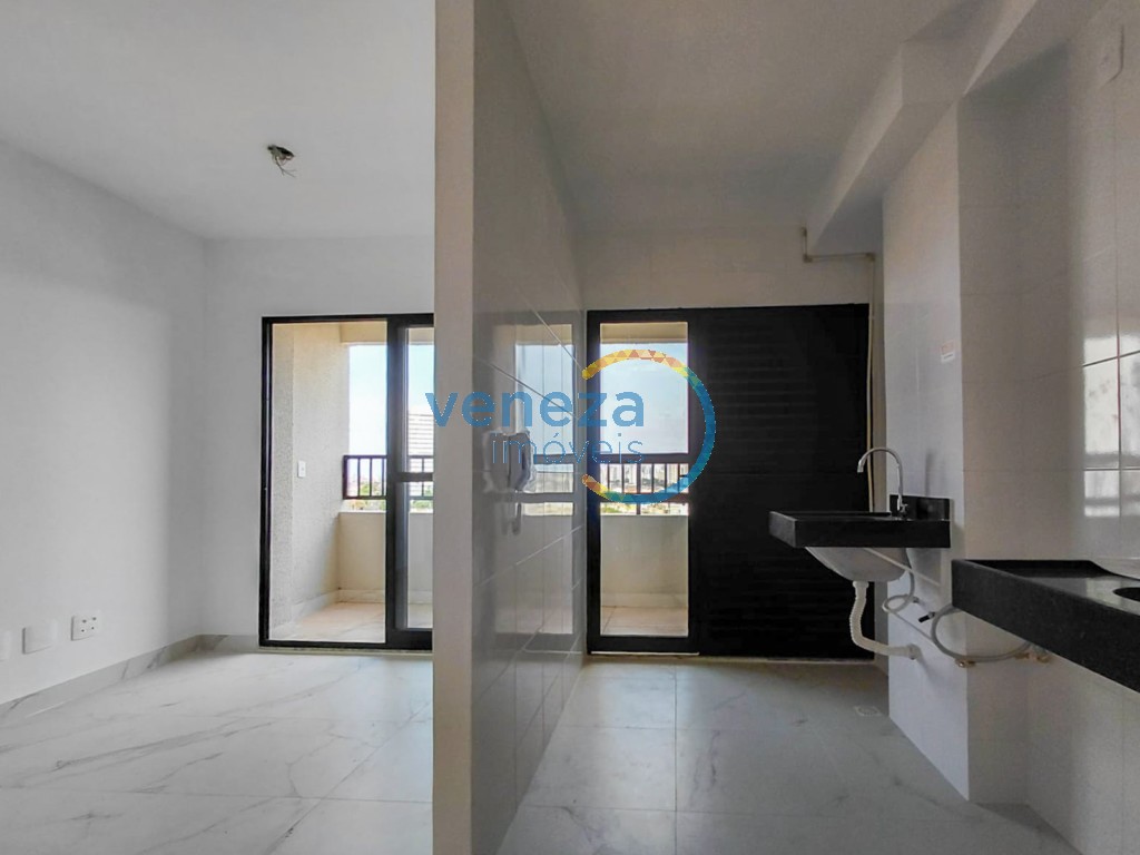 Apartamento à venda no bairro Jamaica de Londrina com 56.54m<sup>2</sup> útil, 2 quartos, 1 vaga de garagem