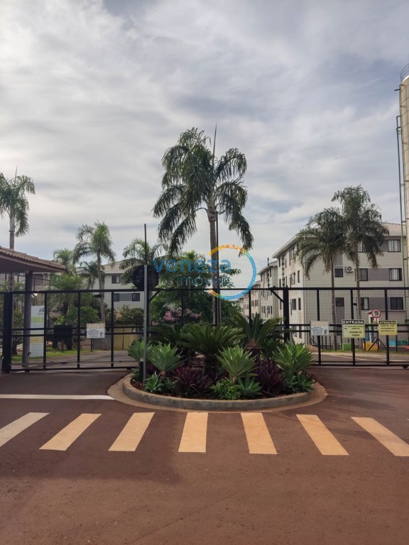 Apartamento à venda no bairro Maria Celina de Londrina com 48.96m<sup>2</sup> útil, 2 quartos, 1 vaga de garagem