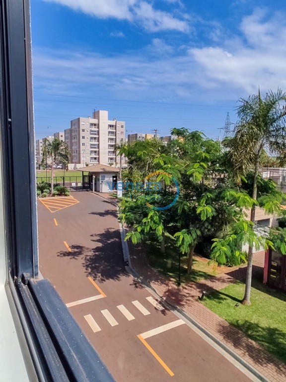 Apartamento à venda no bairro Maria Celina de Londrina com 48.96m<sup>2</sup> útil, 2 quartos, 1 vaga de garagem