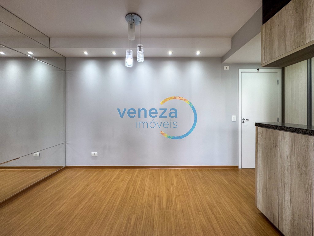 Apartamento para locação no bairro Jose Lazaro Gouvea de Londrina com 69.89m<sup>2</sup> útil, 3 quartos, 1 vaga de garagem