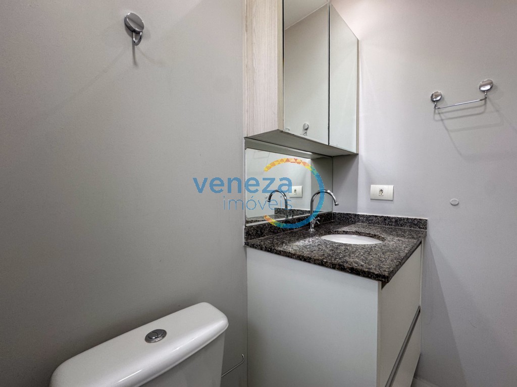 Apartamento para locação no bairro Jose Lazaro Gouvea de Londrina com 69.89m<sup>2</sup> útil, 3 quartos, 1 vaga de garagem