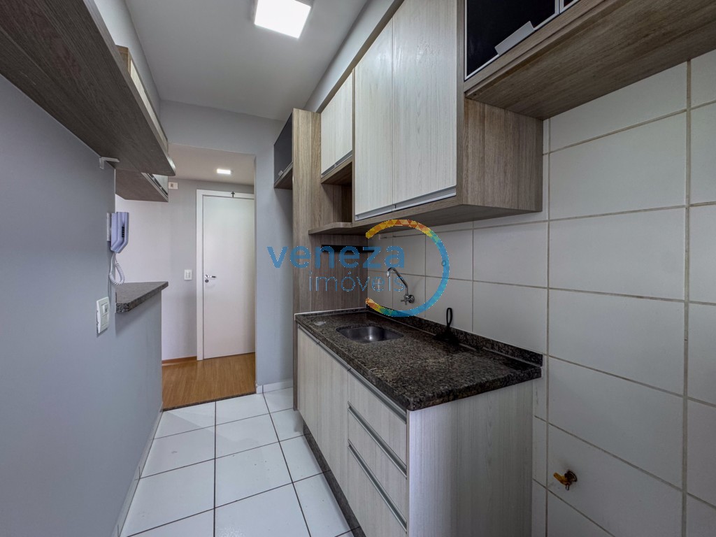 Apartamento para locação no bairro Jose Lazaro Gouvea de Londrina com 69.89m<sup>2</sup> útil, 3 quartos, 1 vaga de garagem