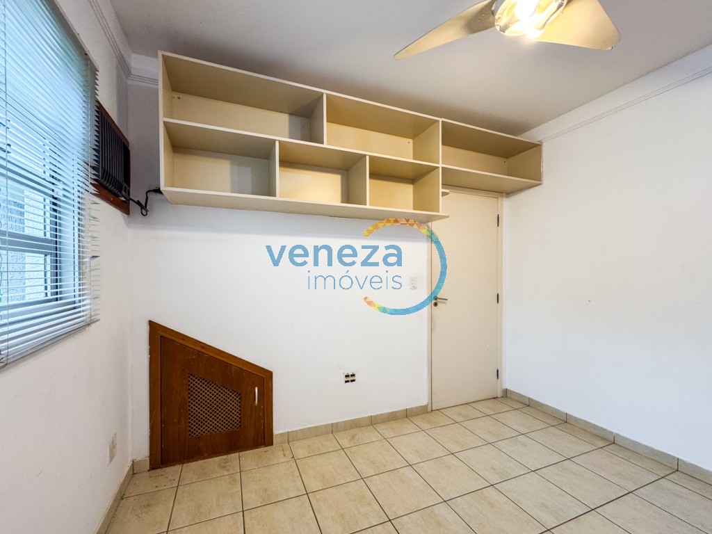 Prédio Comercial à venda no bairro Guanabara de Londrina com 141.79m<sup>2</sup> útil, 7 vagas de garagem