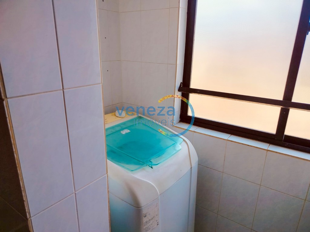 Apartamento para locação no bairro Ipiranga de Londrina com 37m<sup>2</sup> útil, 1 quarto, 1 vaga de garagem