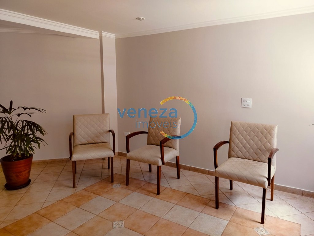 Apartamento para locação no bairro Ipiranga de Londrina com 37m<sup>2</sup> útil, 1 quarto, 1 vaga de garagem