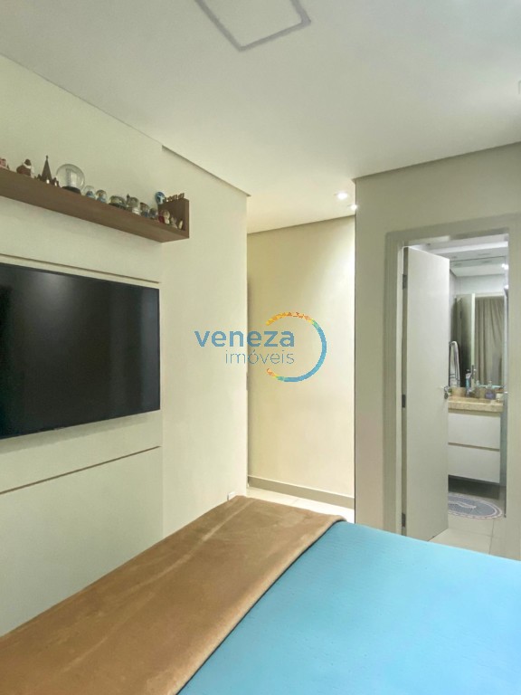 Apartamento à venda no bairro Sao Vicente de Londrina com 95m<sup>2</sup> útil, 2 quartos, 2 vagas de garagem