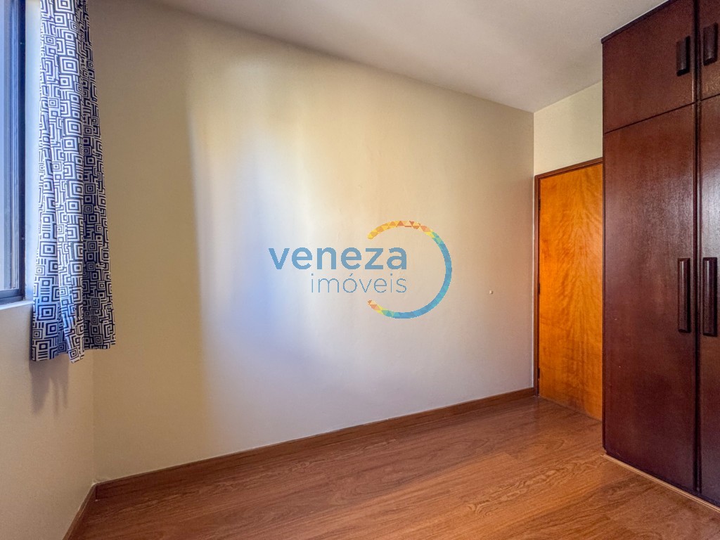 Apartamento à venda no bairro Centro de Londrina com 89.62m<sup>2</sup> útil, 3 quartos, 1 vaga de garagem