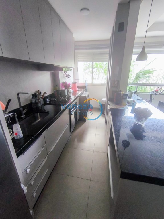 Apartamento à venda no bairro Terra Bonita de Londrina com 70m<sup>2</sup> útil, 2 quartos, 2 vagas de garagem