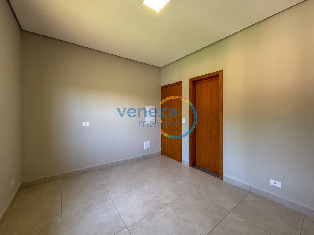 Casa Residencial para locação no bairro Parque Taua de Londrina com 190m<sup>2</sup> útil, 3 quartos, 1 vaga de garagem