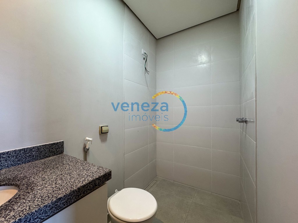 Casa Residencial para locação no bairro Parque Taua de Londrina com 190m<sup>2</sup> útil, 3 quartos, 1 vaga de garagem