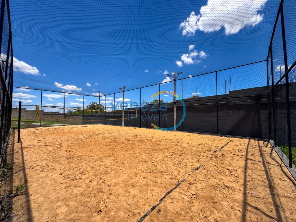 Casa Residencial para locação no bairro Parque Taua de Londrina com 190m<sup>2</sup> útil, 3 quartos, 1 vaga de garagem