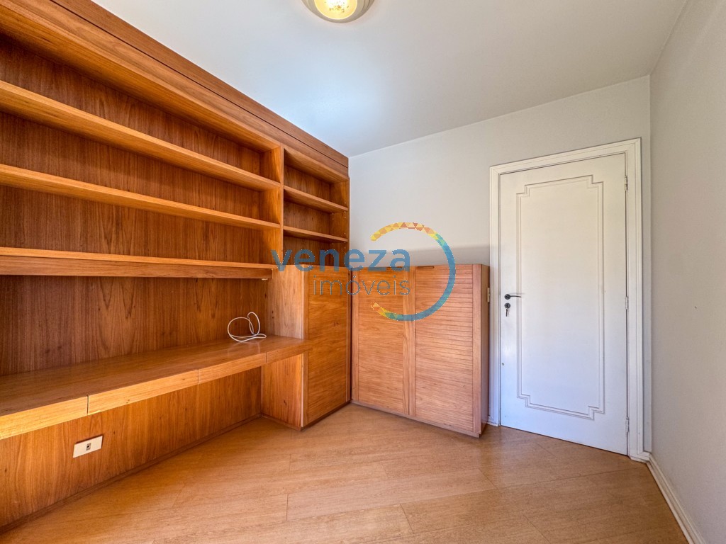 Apartamento para locação no bairro Centro de Londrina com 187m<sup>2</sup> útil, 4 quartos, 2 vagas de garagem