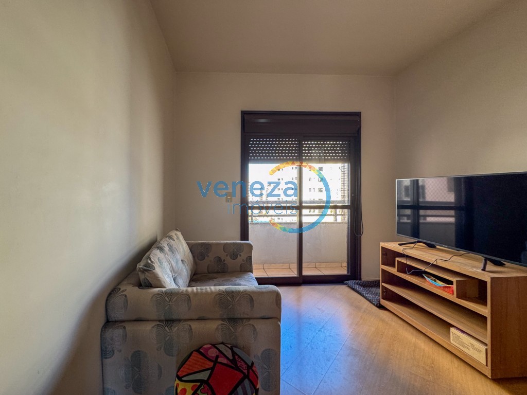 Apartamento para locação no bairro Centro de Londrina com 187m<sup>2</sup> útil, 4 quartos, 2 vagas de garagem
