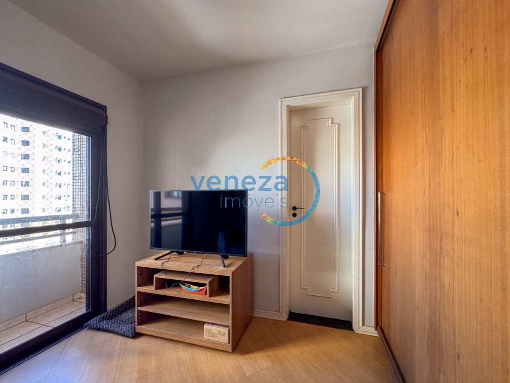 Apartamento para locação no bairro Centro de Londrina com 187m<sup>2</sup> útil, 4 quartos, 2 vagas de garagem
