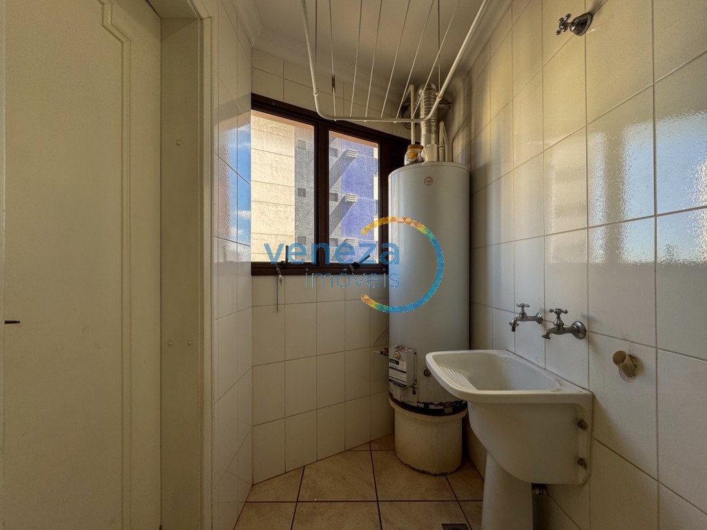 Apartamento para locação no bairro Centro de Londrina com 187m<sup>2</sup> útil, 4 quartos, 2 vagas de garagem