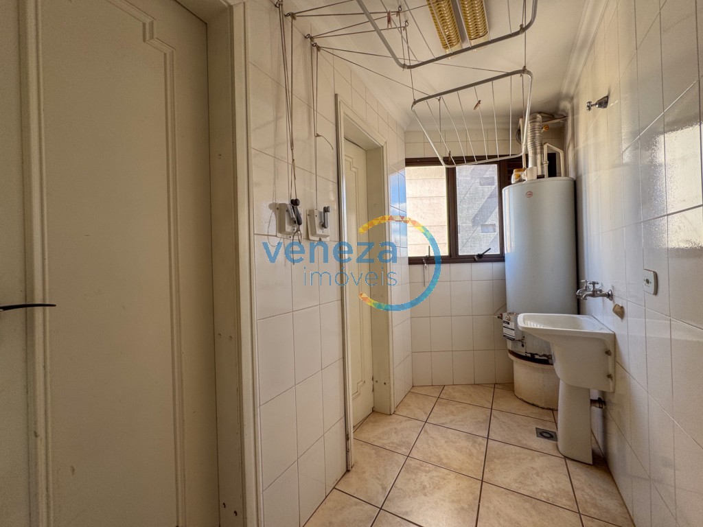 Apartamento para locação no bairro Centro de Londrina com 187m<sup>2</sup> útil, 4 quartos, 2 vagas de garagem