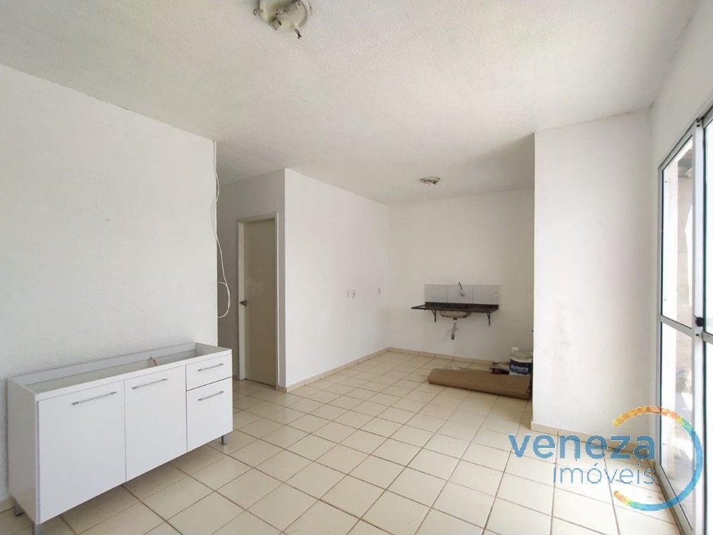 Casa Residencial para venda no Heimtal em Londrina com 47,98m² por R$ 210.000,00