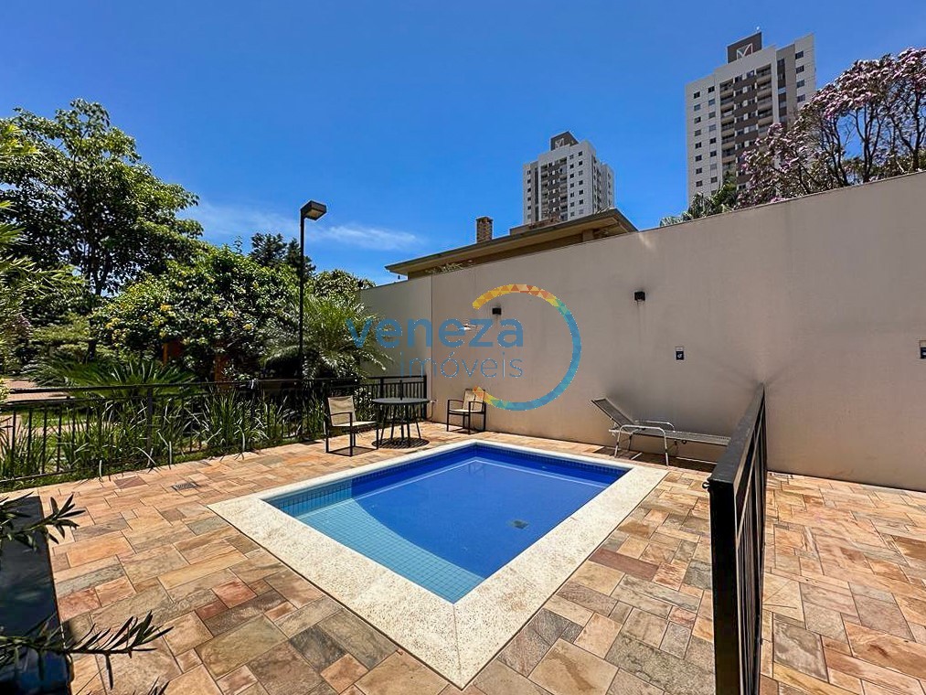 Apartamento à venda no bairro Aurora de Londrina com 75m<sup>2</sup> útil, 3 quartos, 1 vaga de garagem