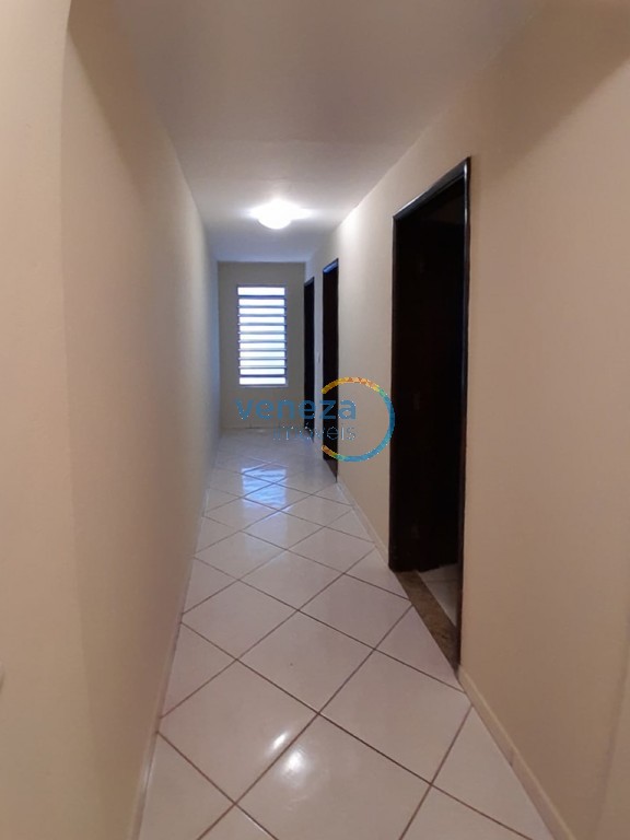 Casa Comercial para locação no bairro Ipiranga de Londrina com 170m<sup>2</sup> útil, 1 vaga de garagem