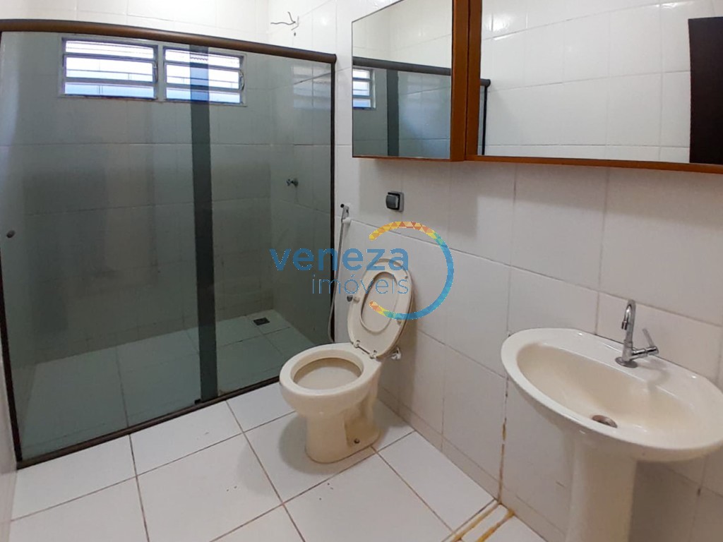 Casa Comercial para locação no bairro Ipiranga de Londrina com 170m<sup>2</sup> útil, 1 vaga de garagem