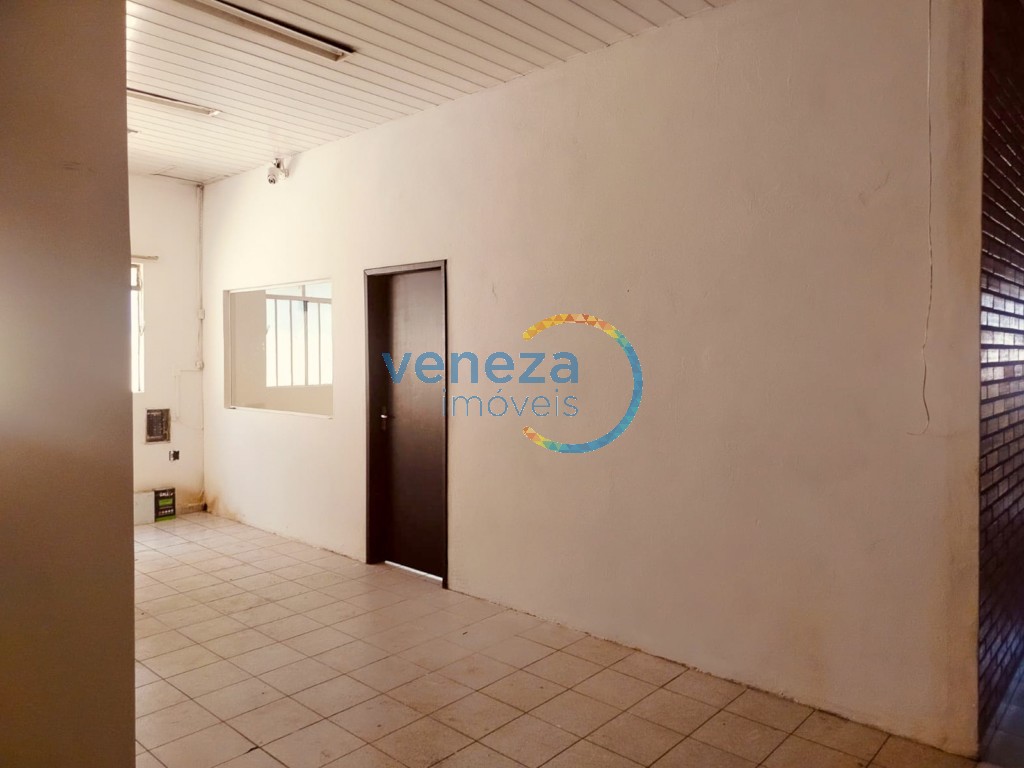 Casa Comercial para locação no bairro Yara de Londrina com 260m<sup>2</sup> útil, 4 vagas de garagem