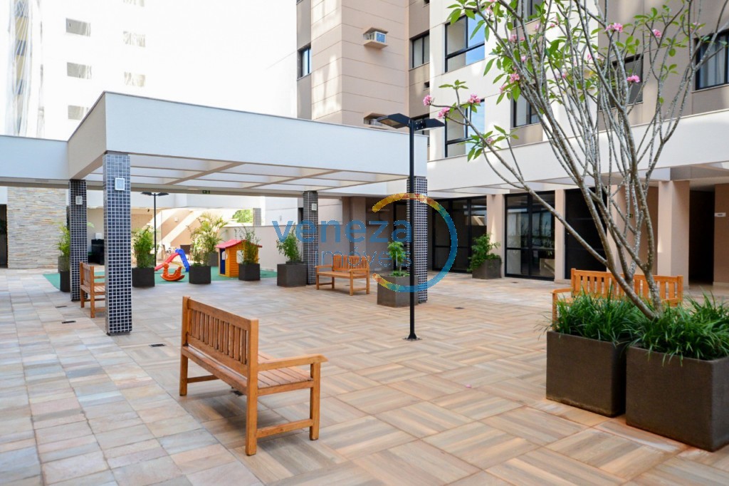 Apartamento à venda no bairro Brasil de Londrina com 65.85m<sup>2</sup> útil, 3 quartos, 2 vagas de garagem