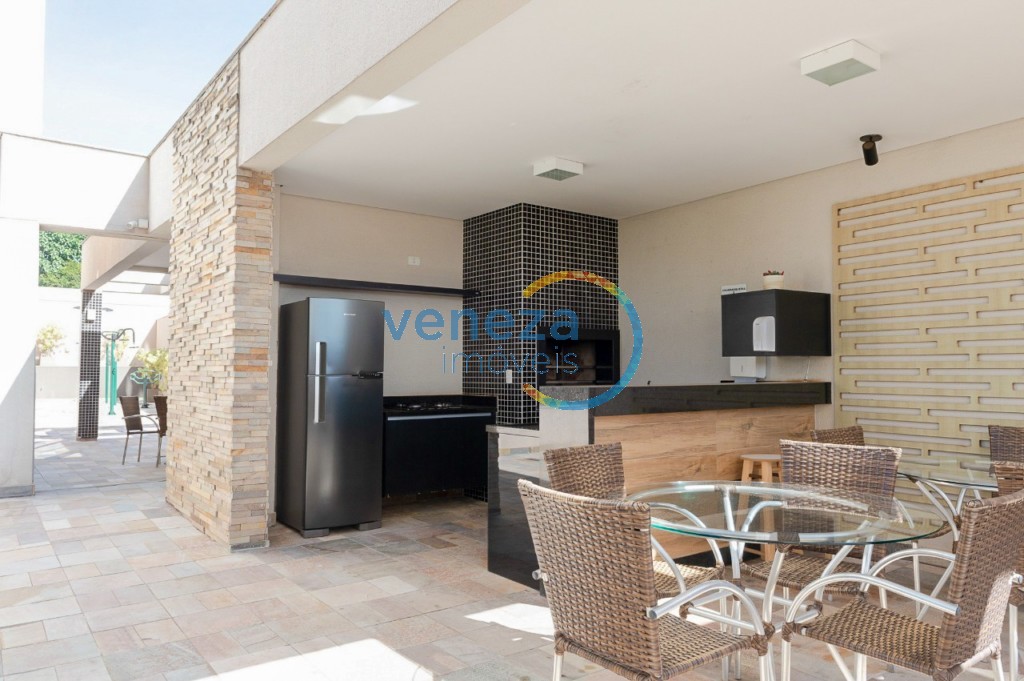 Apartamento à venda no bairro Brasil de Londrina com 65.85m<sup>2</sup> útil, 3 quartos, 2 vagas de garagem